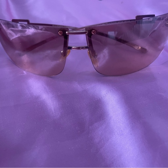 This is authentic vintage Gucci glasses - Picture 2 of 5